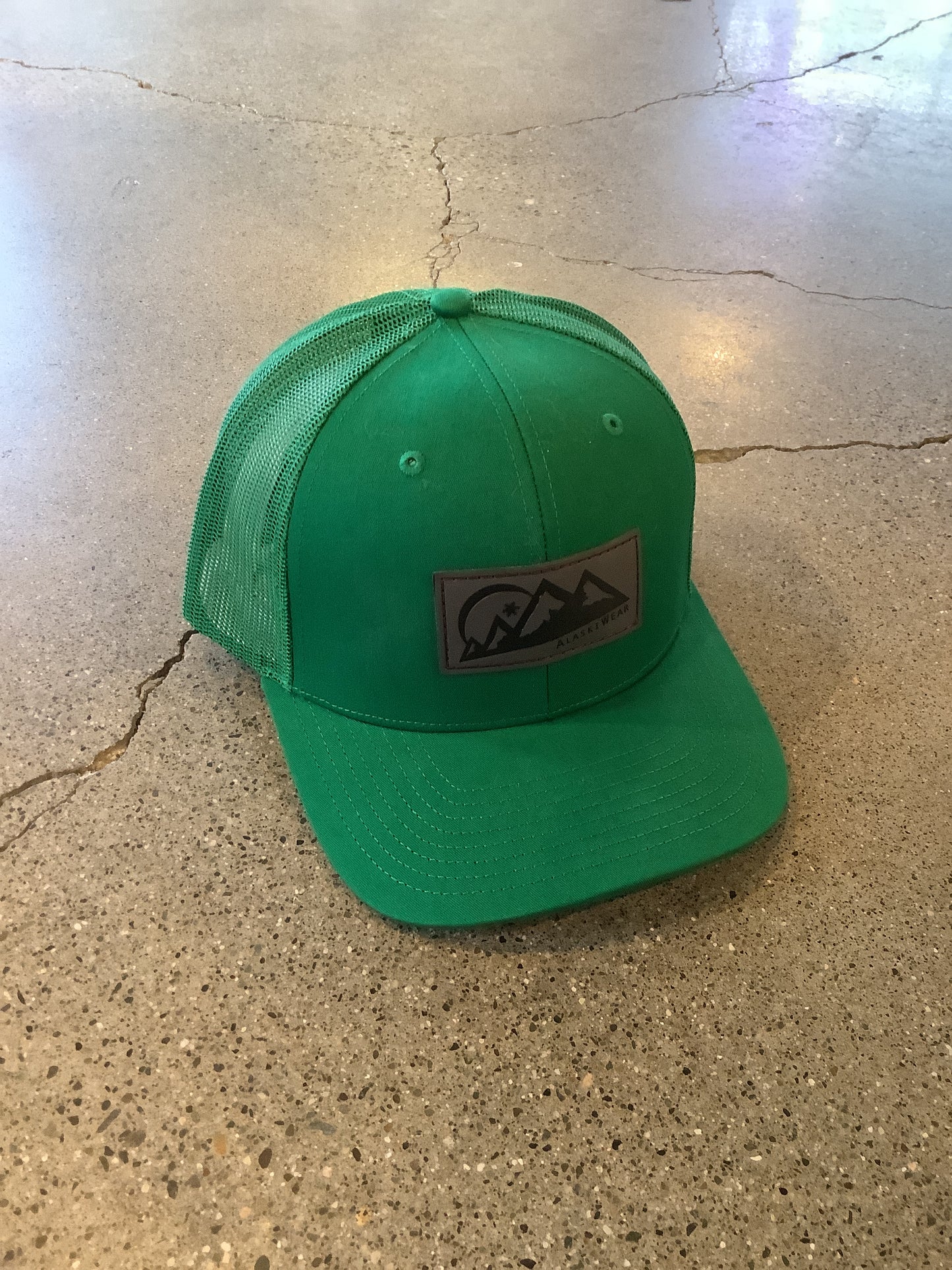 Curved Bill - Green, Green Mesh