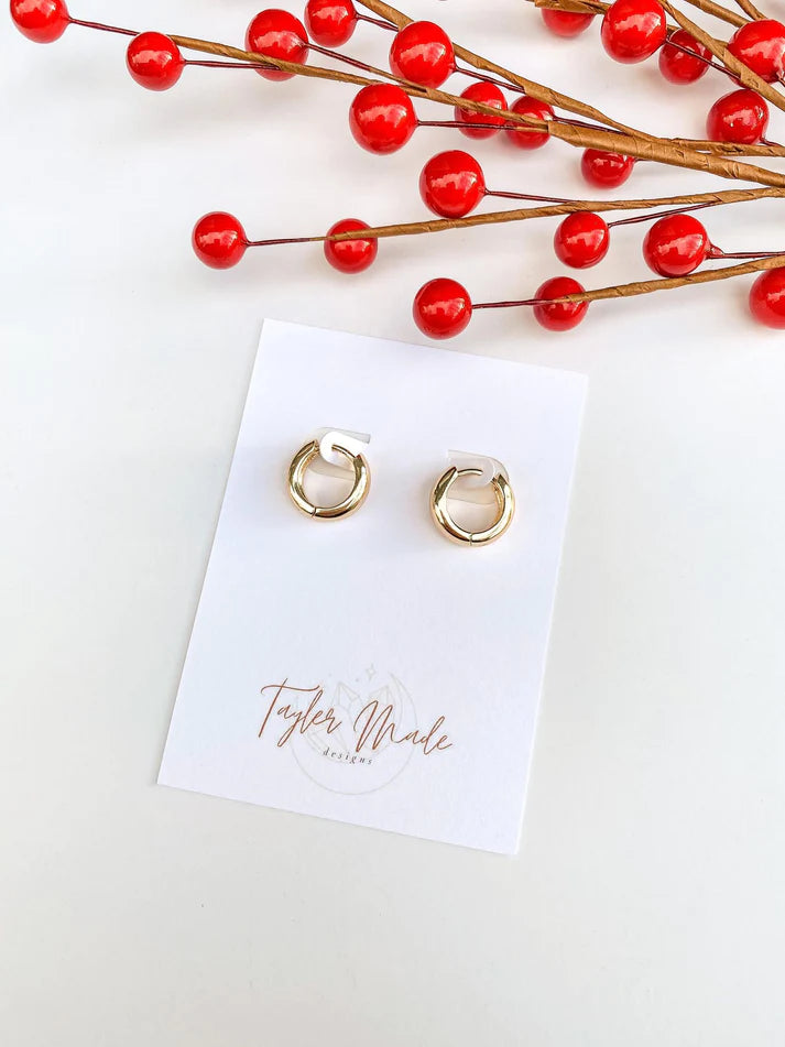 Everyday Round Huggie Hoops-Jewelry-Bottoms Up Boutique-Anchorage AK