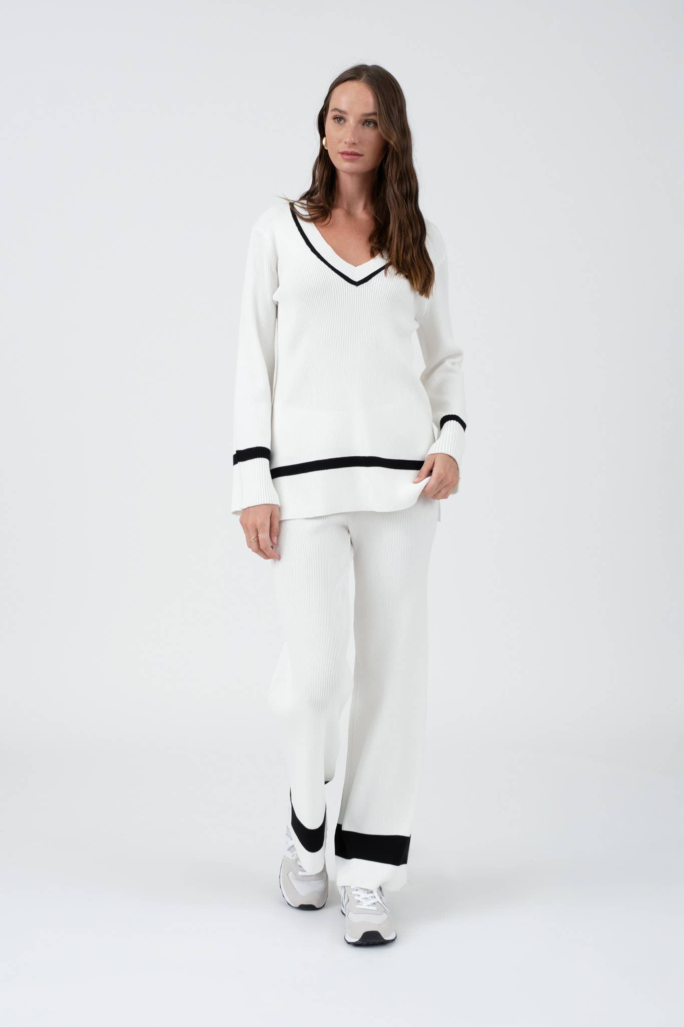 White Contrast V Neck Sweater