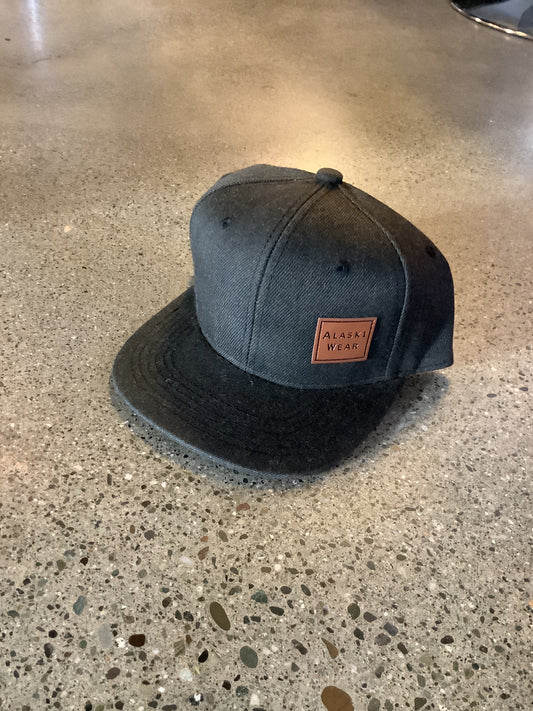 Alaskiwear Kids Trucker - Charcoal Grey w/ Brown Patch