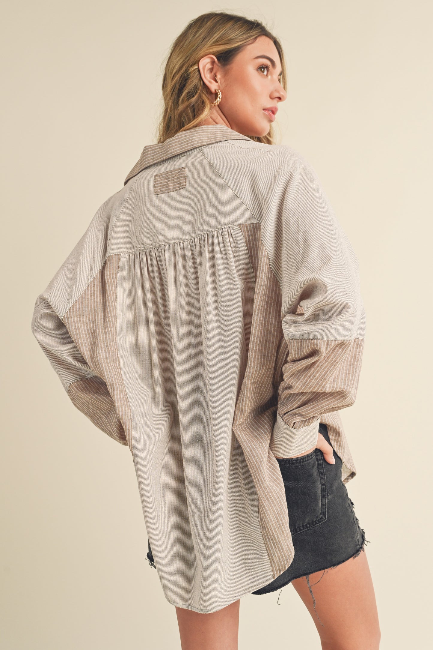 Shia Button Down