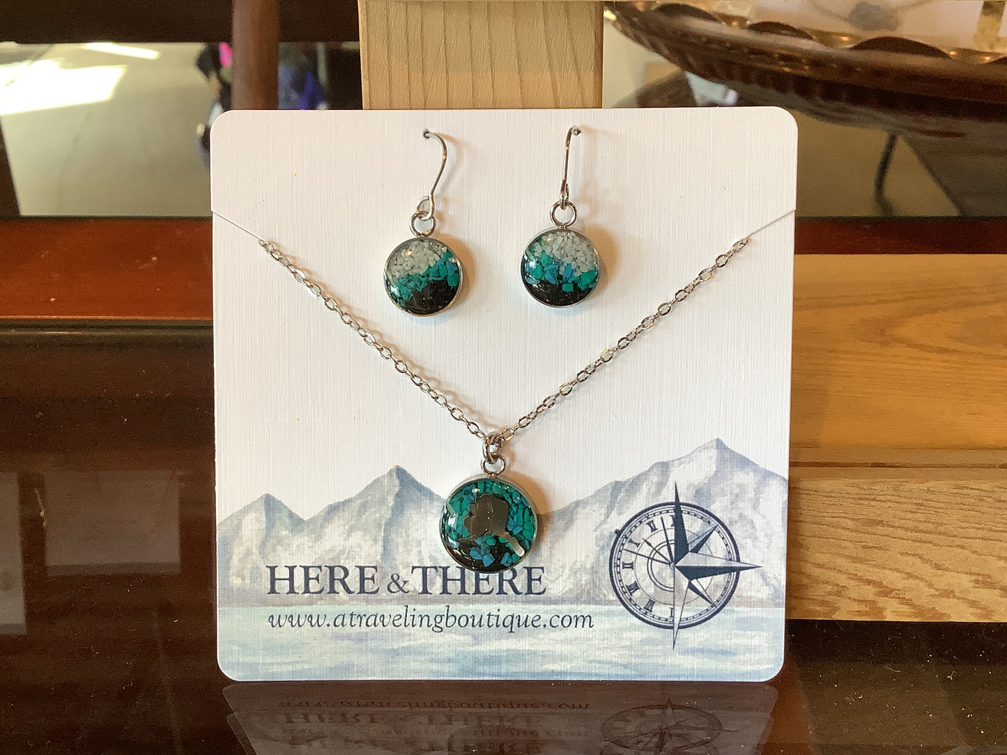 Alaska Charm Set