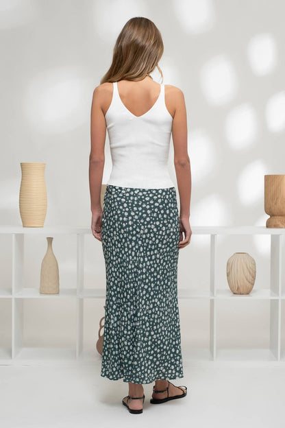 V Neck Sweater Knit Ivory Tank-Shirts & Tops-Bottoms Up Boutique-Anchorage AK