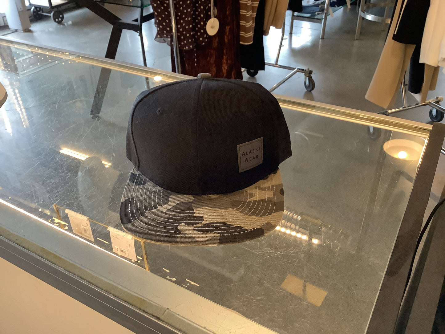 AlaskiWear Adult Trucker Hat - Black w/ Grey Camo Bill