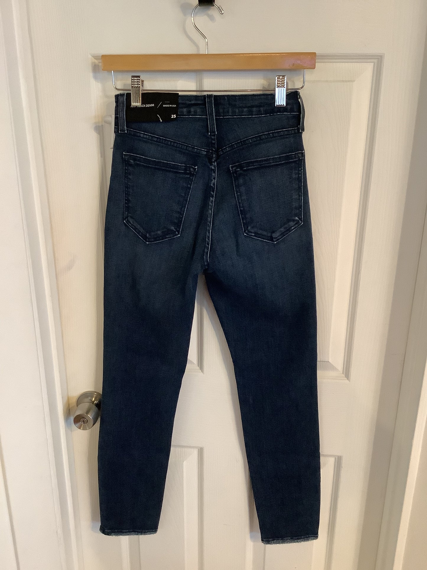 Indigo Elle Distressed Skinny