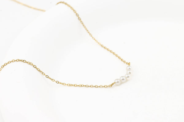 Gold Dainty Pearl Necklaces