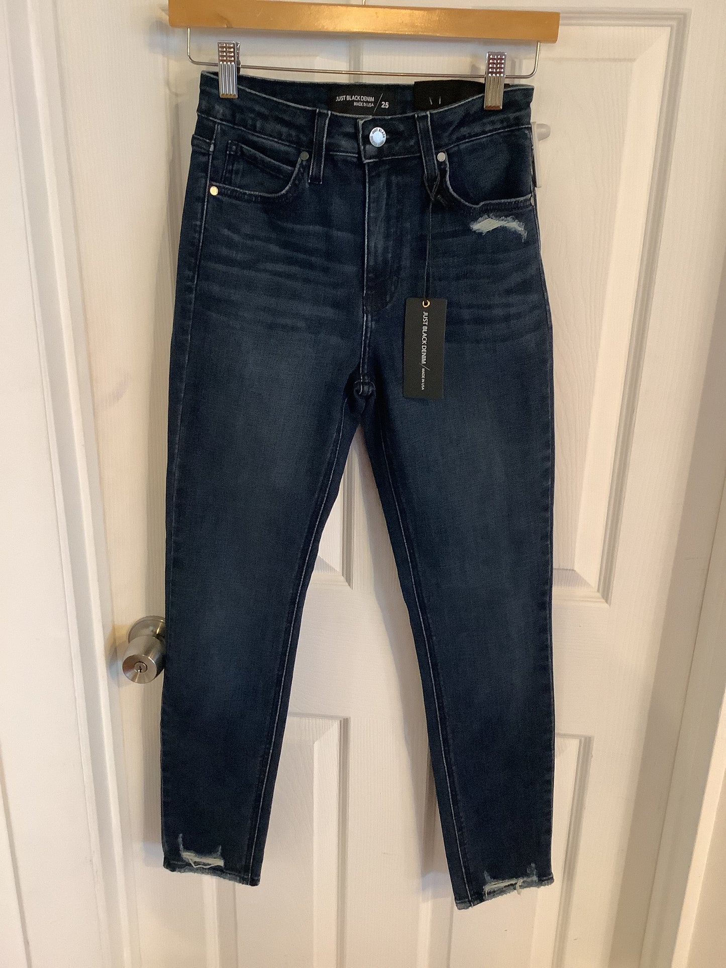 Indigo Elle Distressed Skinny