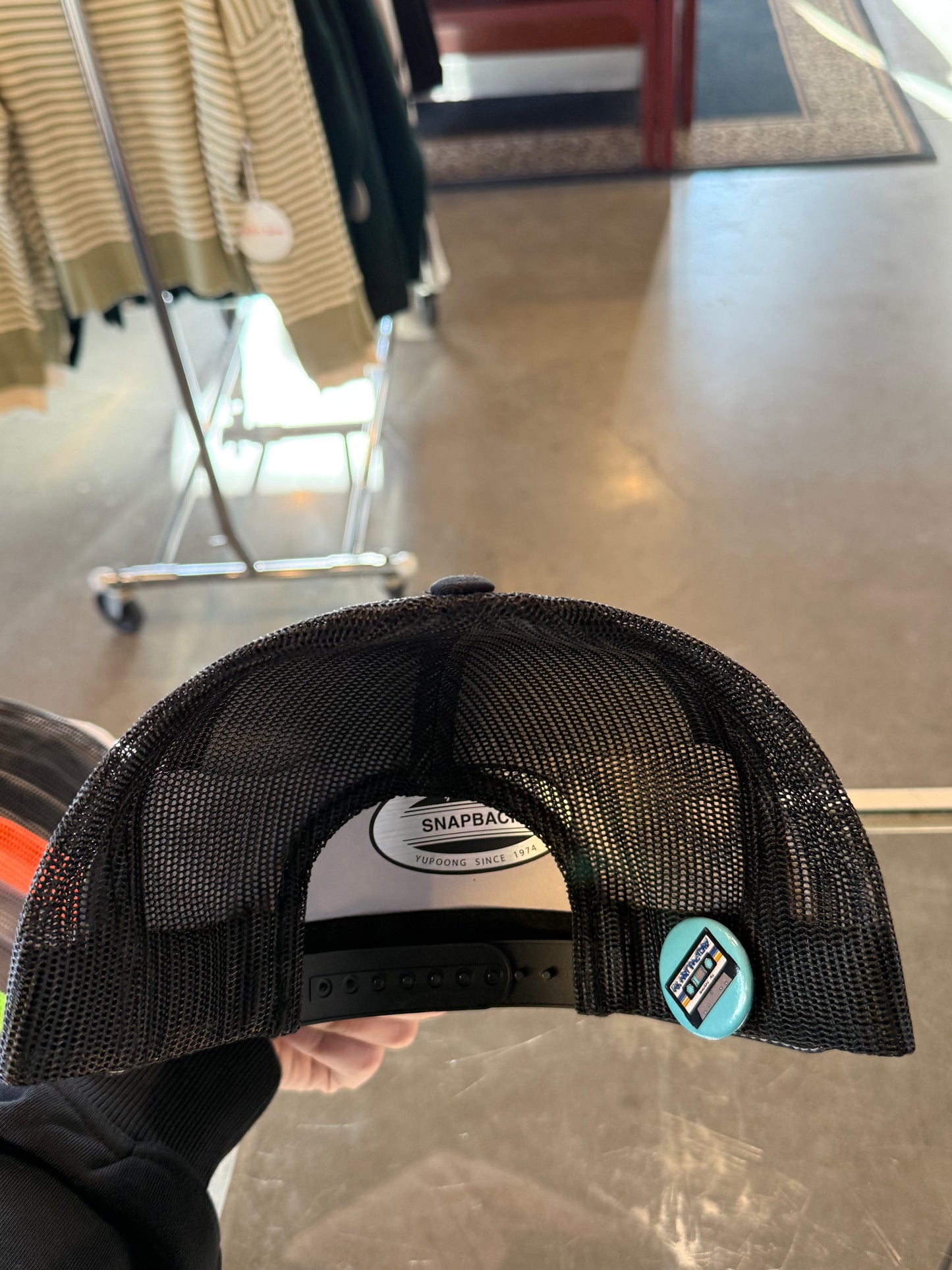 AK Art Factory / Sun & Moon Bear