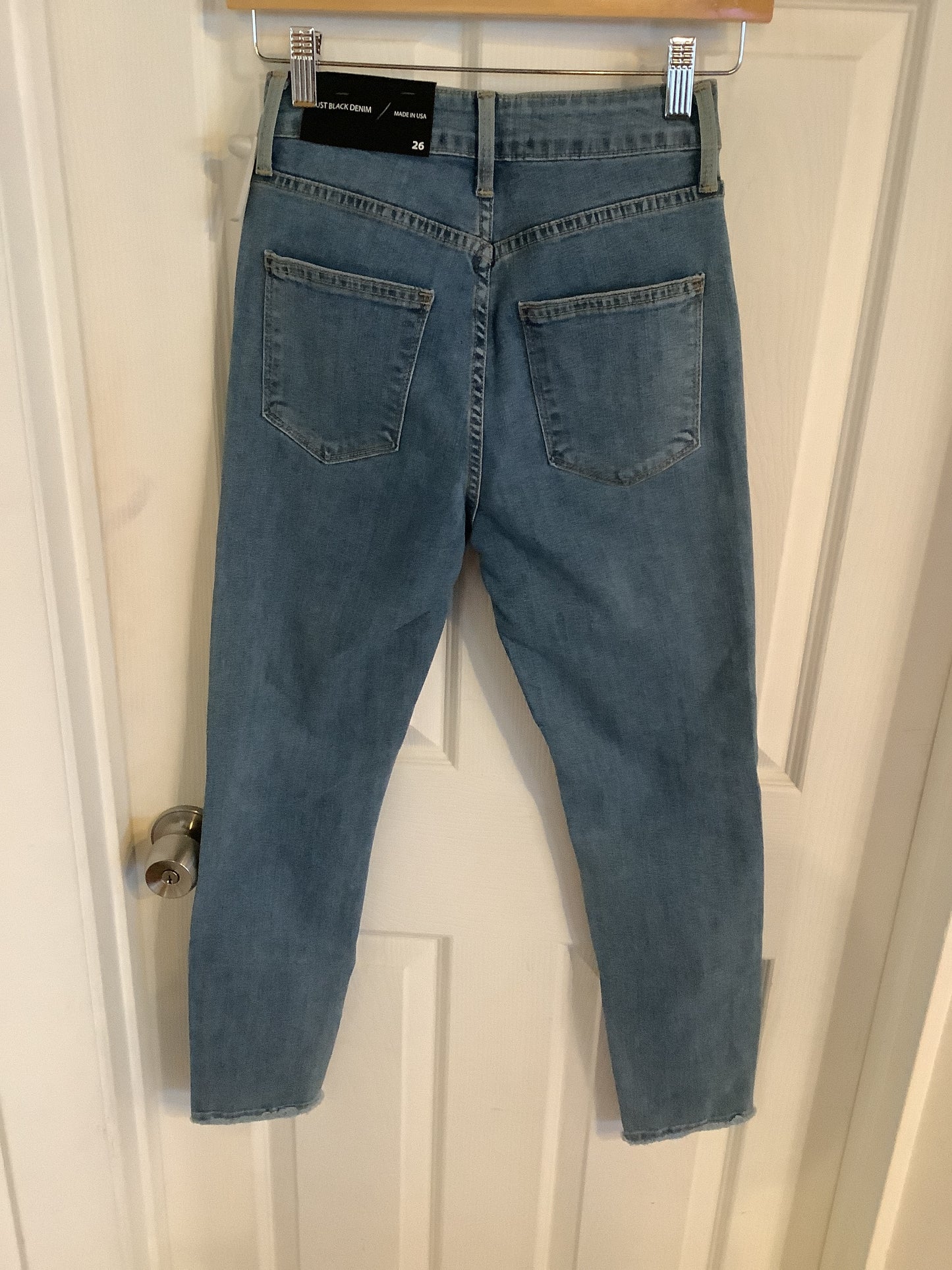 Mimi Frayed Hem Skinny