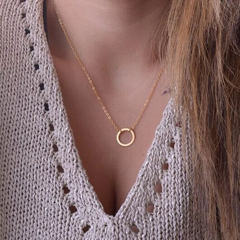 Dainty Circle Necklace