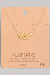 Dainty Leaf Pendant Necklace