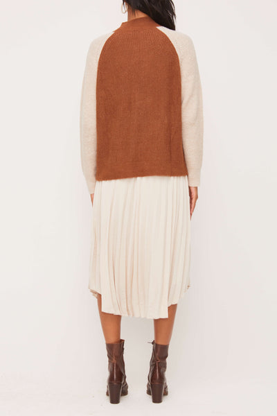 Mock Long Sleeve Sweater in Camel / Taupe
