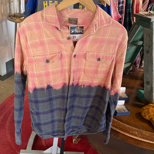 Cold Moon Collective Flannel - Baby Pink Ombré M
