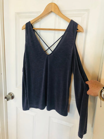 Open Sleeve Shirt in Navy