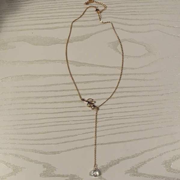 Dainty Chain Leaf Lariat Necklace